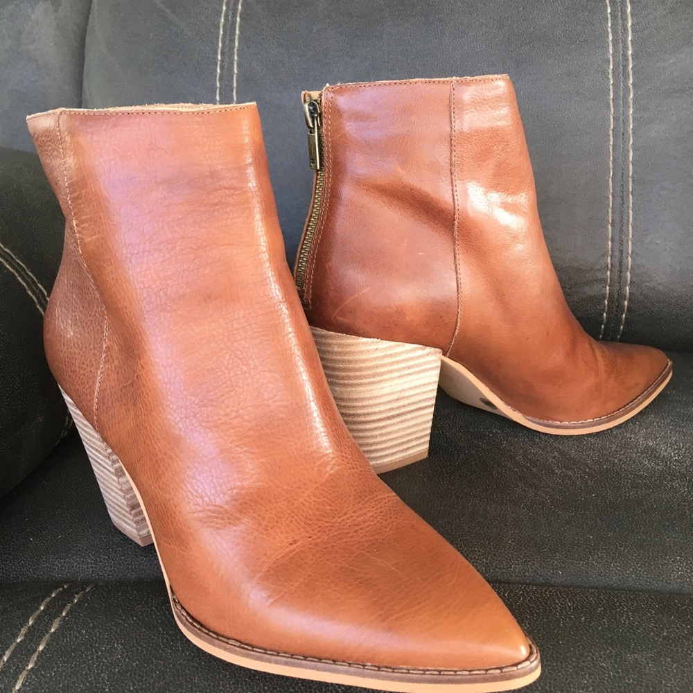 Lucky Brand. Leather ankle boots, brown size 10